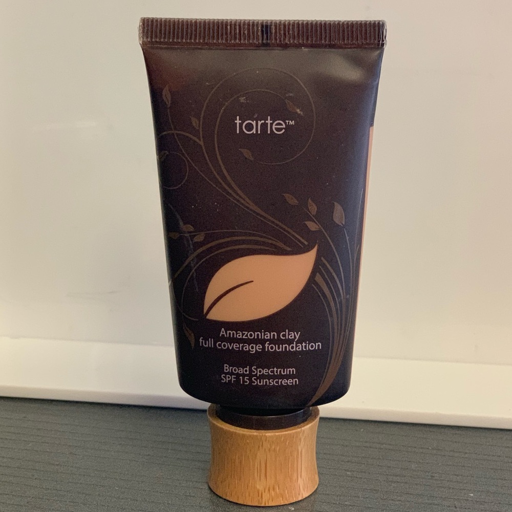 Tarte Amazonian Clay Foundation